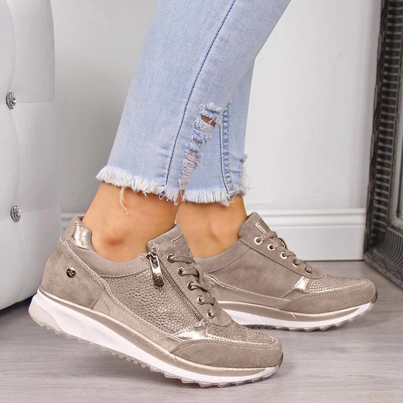 Γυναικεία casual sneakers με κορδόνια για καθημερινή χρήση