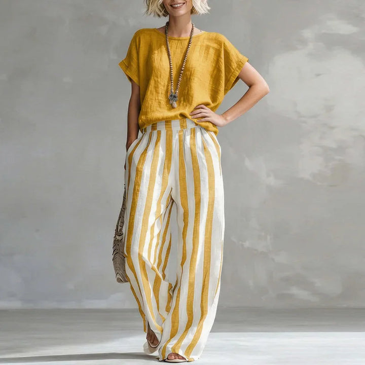 Ensemble Femme Rayé avec Haut à Manches Courtes et Pantalon Large