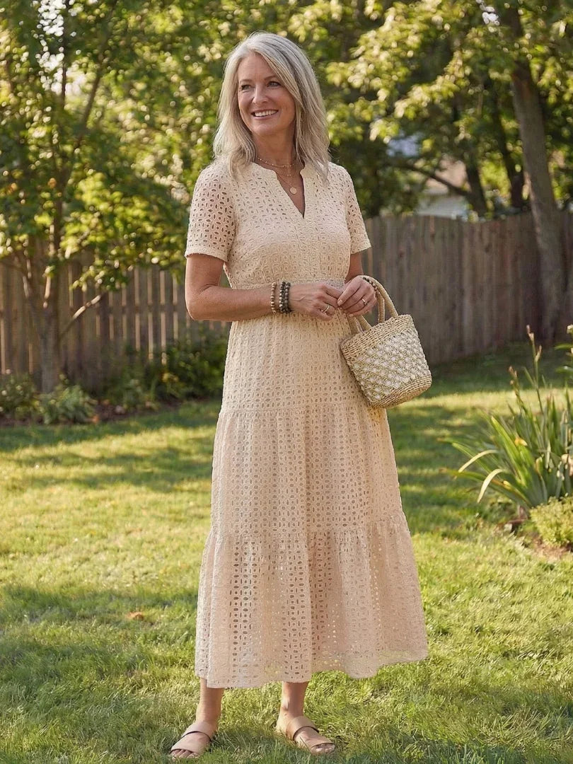 Vestito midi elegante da donna con scollo a V e vita aderente