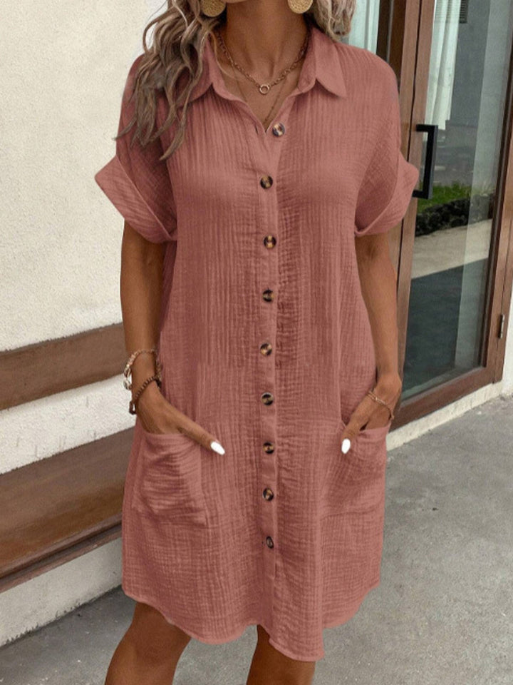 Robe Chemise Courte Boutonnée à Poches et Col Décontracté