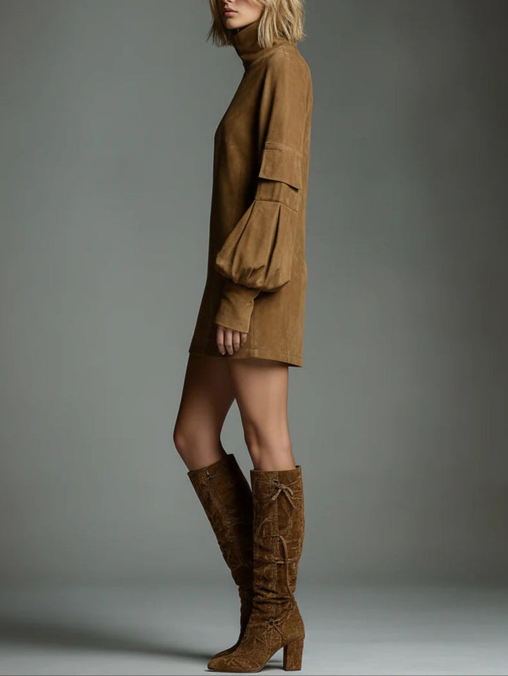 Short Women's Dress with Stand-Up Collar and Puff Sleeves