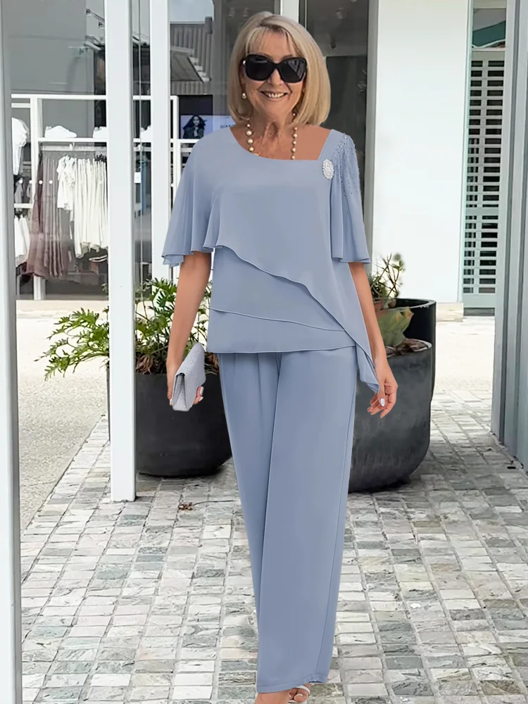 Elegantní a ležérní dámská dvoudílná souprava