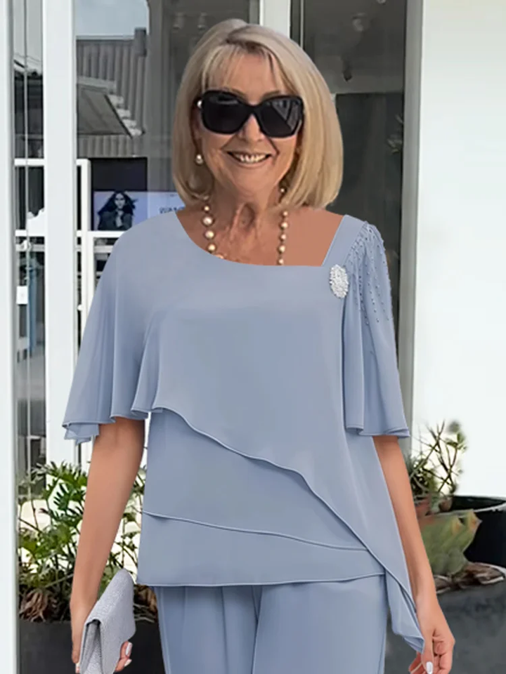 Elegantní a ležérní dámská dvoudílná souprava