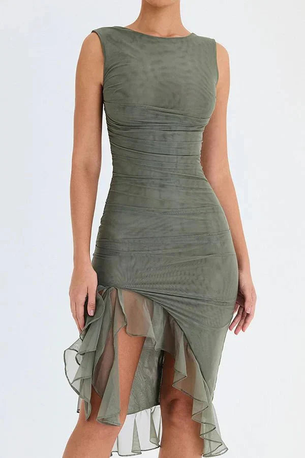 Robe Midi Femme Ajustée à Volants Asymétrique et Silhouette Sculptante