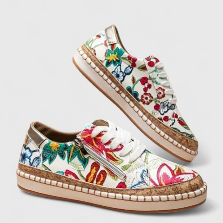 Sneakers da donna con stampa floreale e suola platform