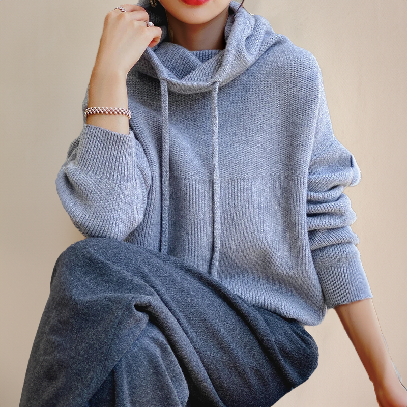 Jersey de mujer con capucha, de punto y cuello alto