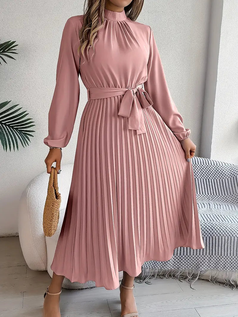 Vestito midi plissettato da donna con collo alto