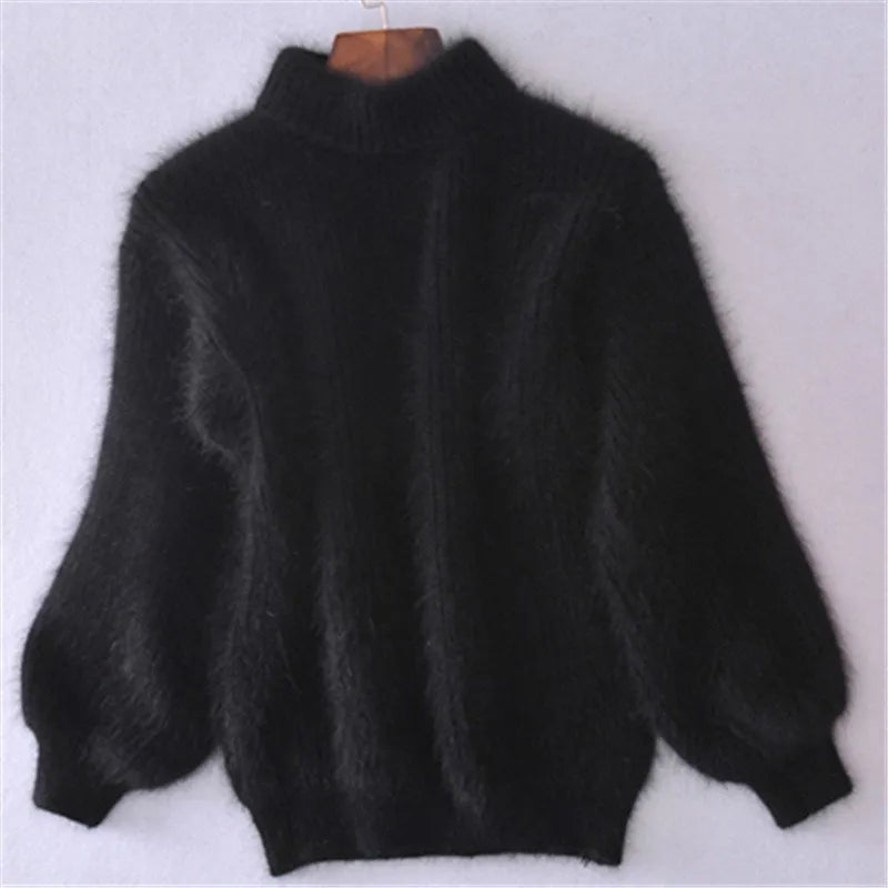 Pull femme à col montant en maille moelleuse