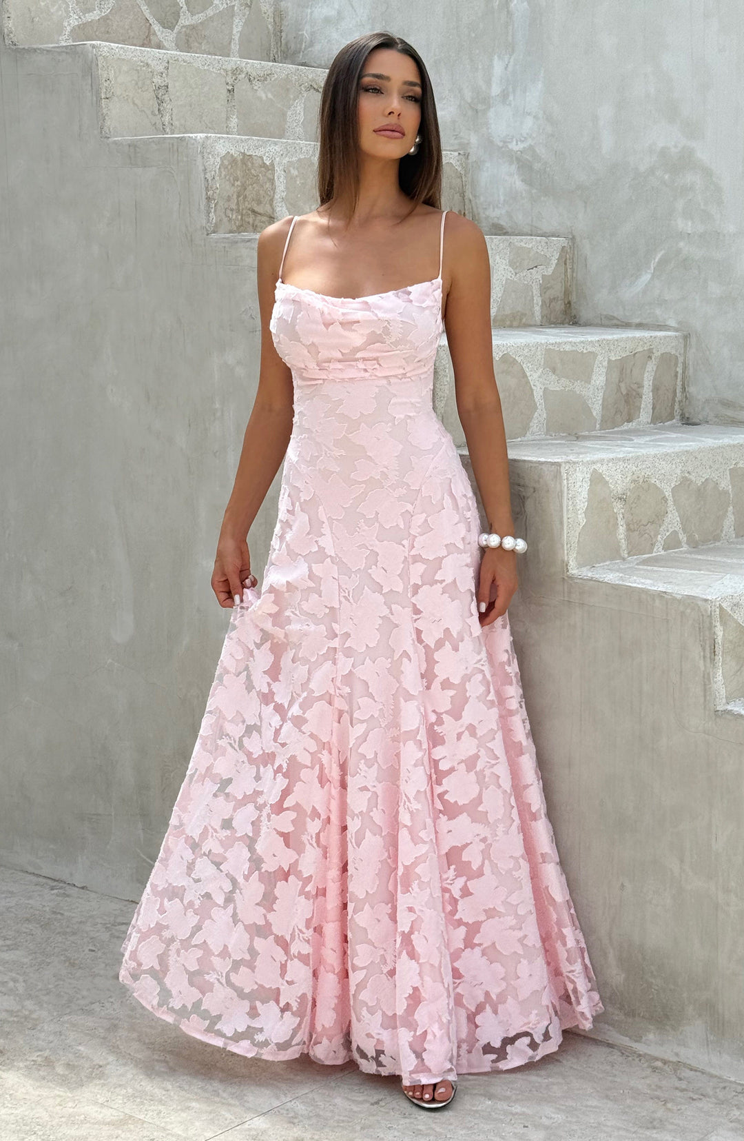 Robe Longue en Dentelle à Fines Bretelles Pour Femme
