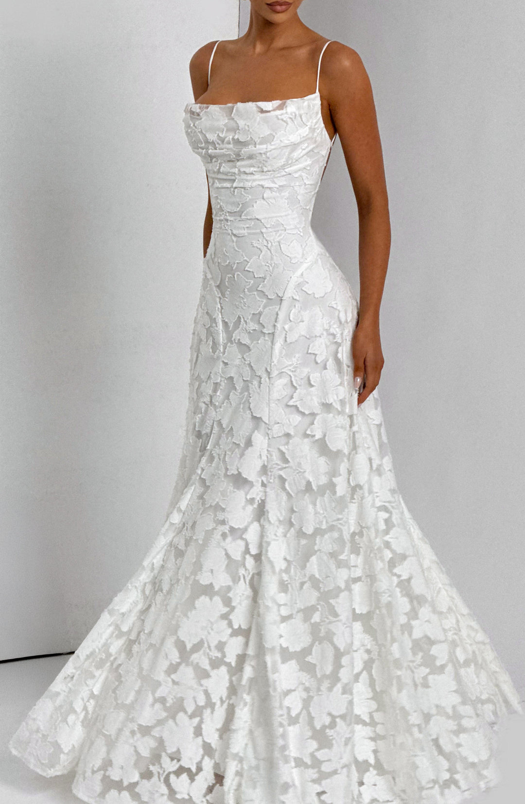Robe Longue en Dentelle à Fines Bretelles Pour Femme