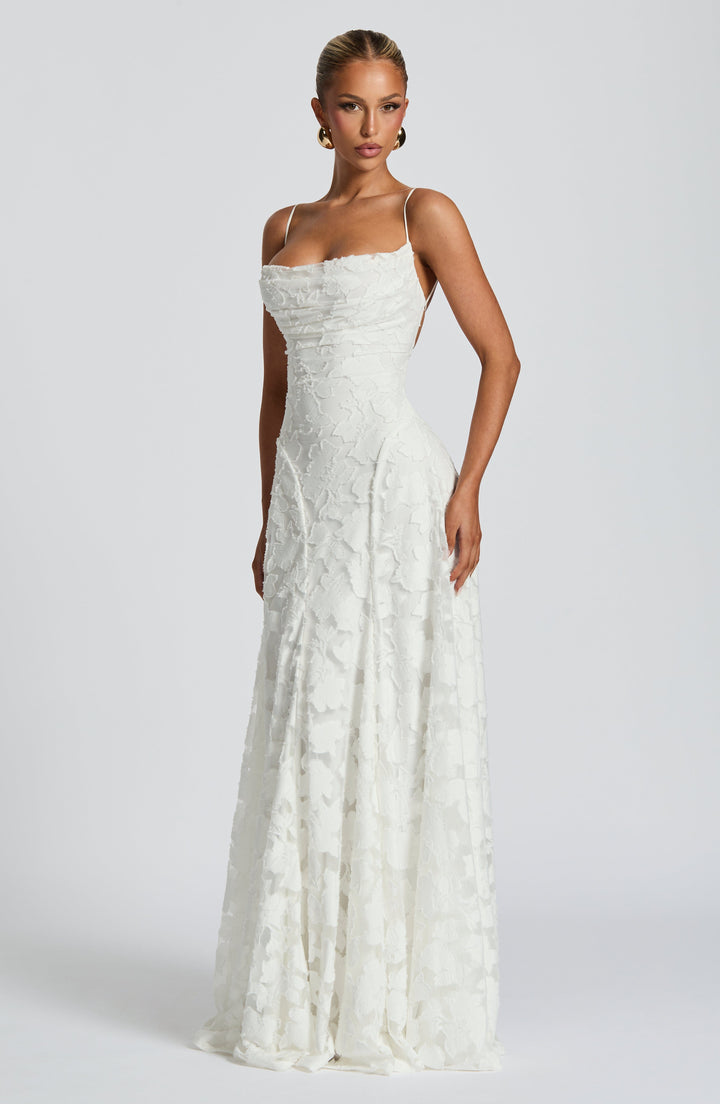 Robe Longue en Dentelle à Fines Bretelles Pour Femme