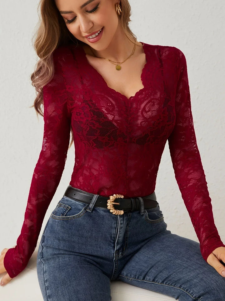 Průhledný krajkový top s dlouhými rukávy pro elegantní a ženské ženy