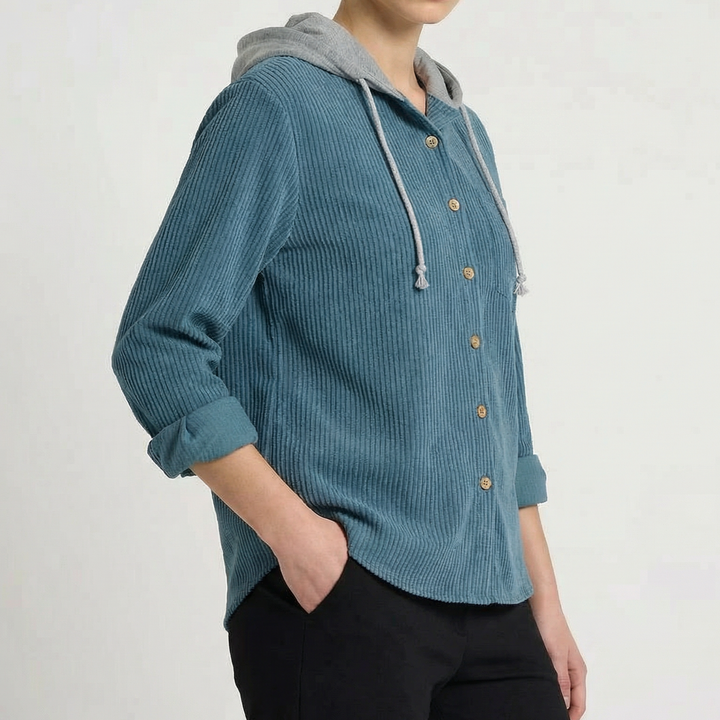 Pullover con cappuccio e bottoni in maglia a coste da donna