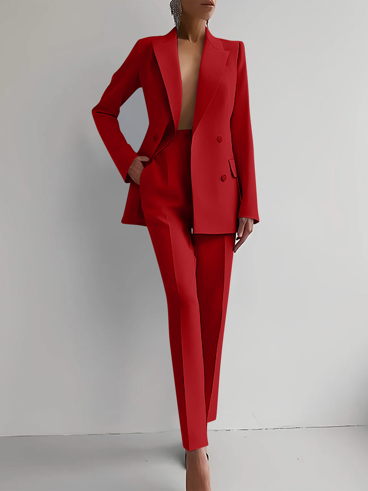 Tailleur da donna con blazer doppiopetto e pantaloni