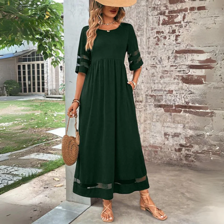 Robe Longue Pour Femme à Manches 3/4 et Détails de Finitions Transparentes