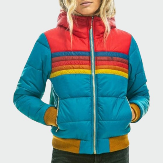 Chaqueta acolchada de mujer a rayas con capucha