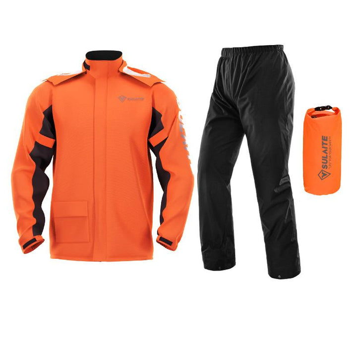 Completo da uomo con giacca e pantaloni impermeabili