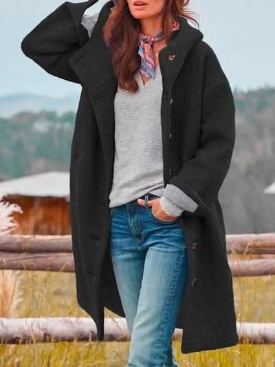 Cappotto lungo con cappuccio e bottoni da donna