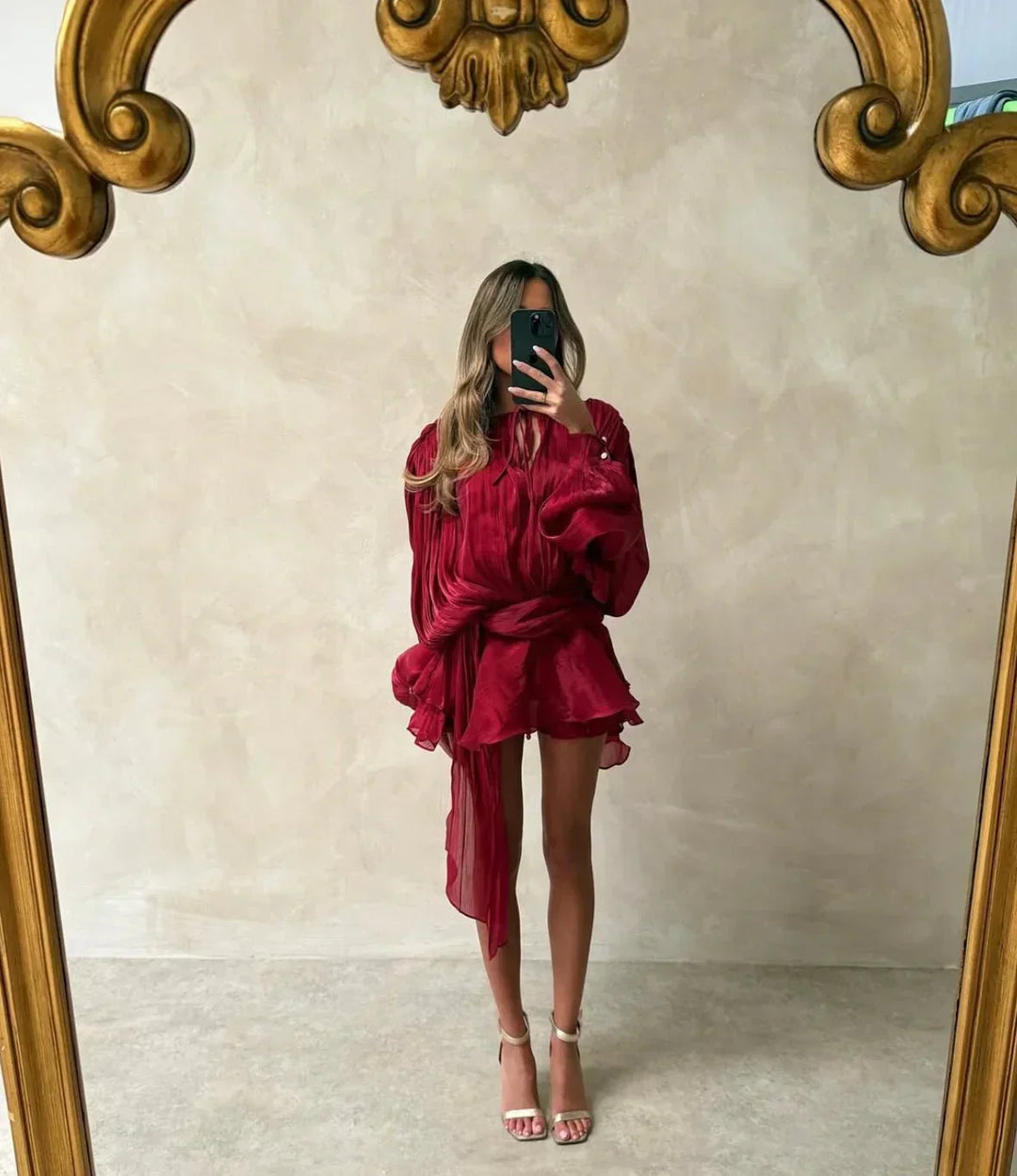 Robe Courte d'Été Femme Plissée avec Manches Bouffantes Tendance