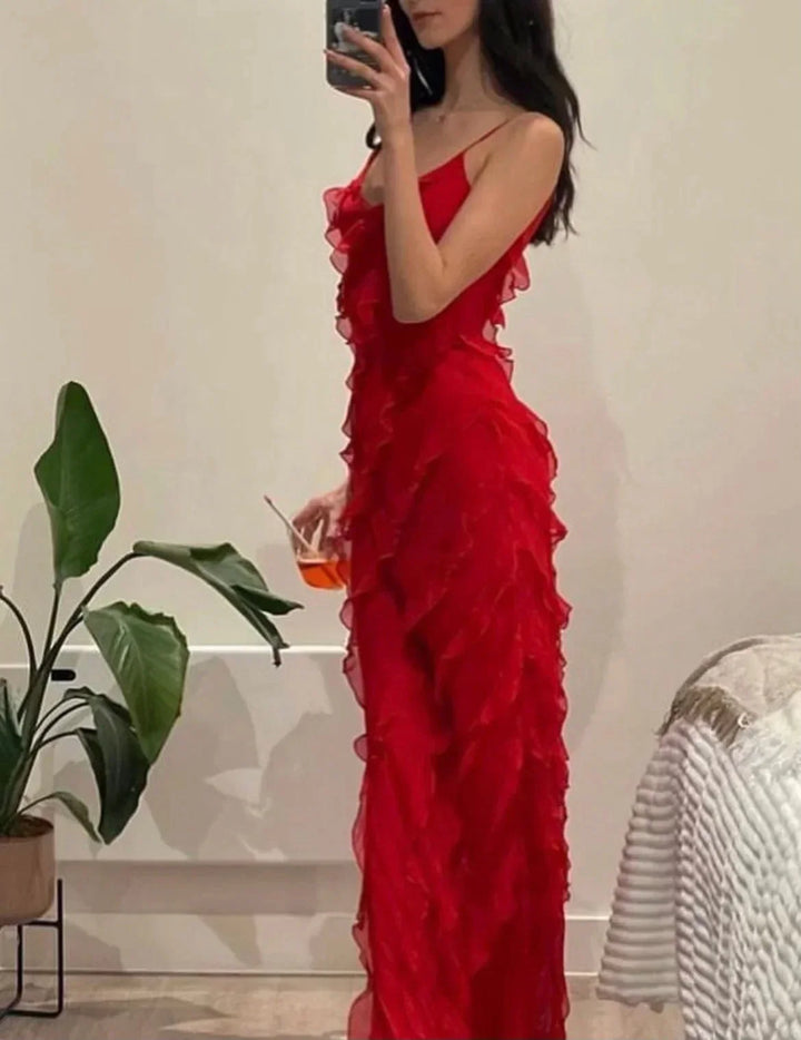 Dlouhé elegantní šaty s volánky pro ženy
