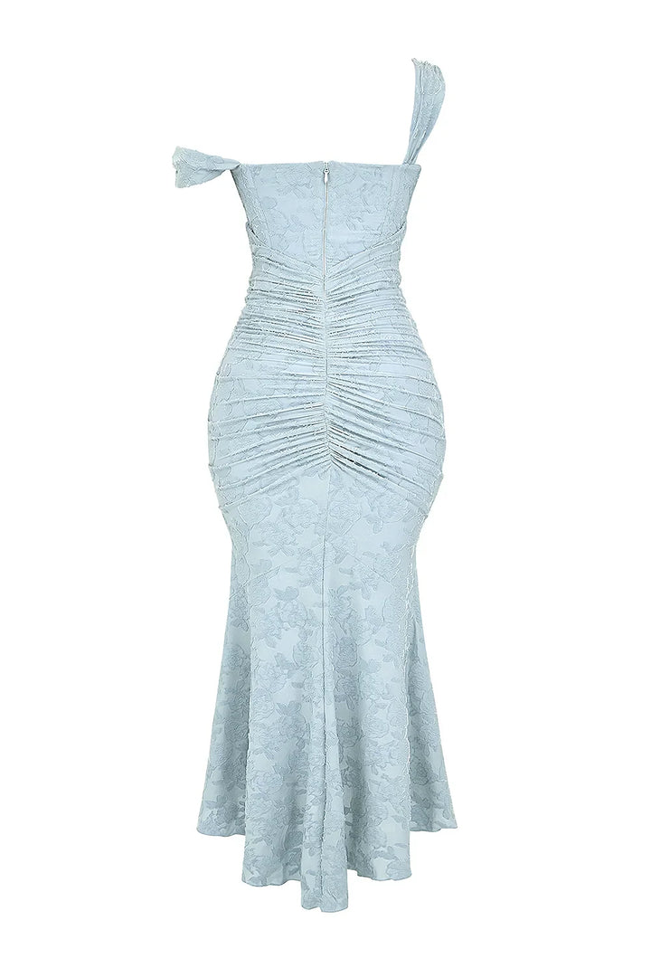 Elegantní midi šaty ve stylu mořské panny na ramínka pro ženy