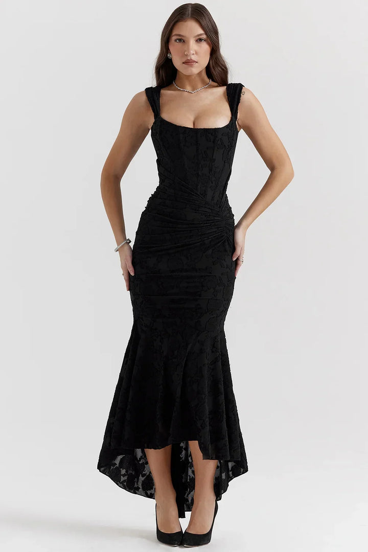 Elegantní midi šaty ve stylu mořské panny na ramínka pro ženy
