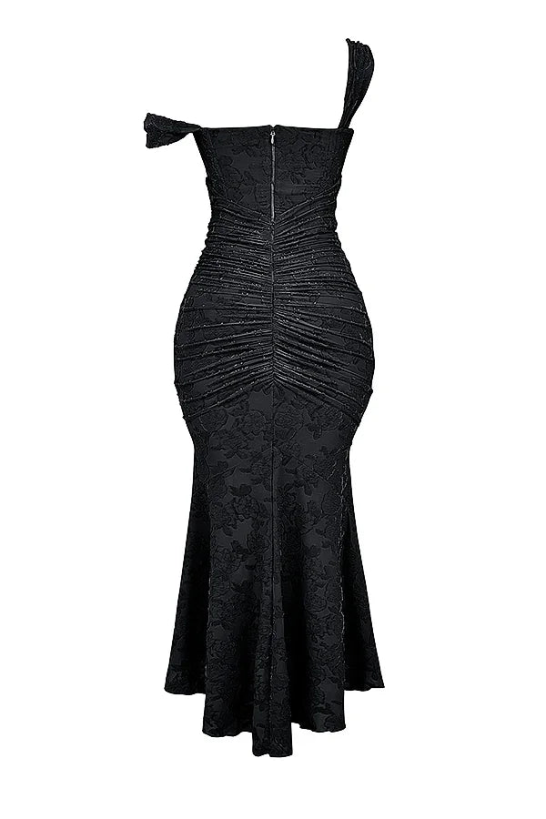 Elegantní midi šaty ve stylu mořské panny na ramínka pro ženy