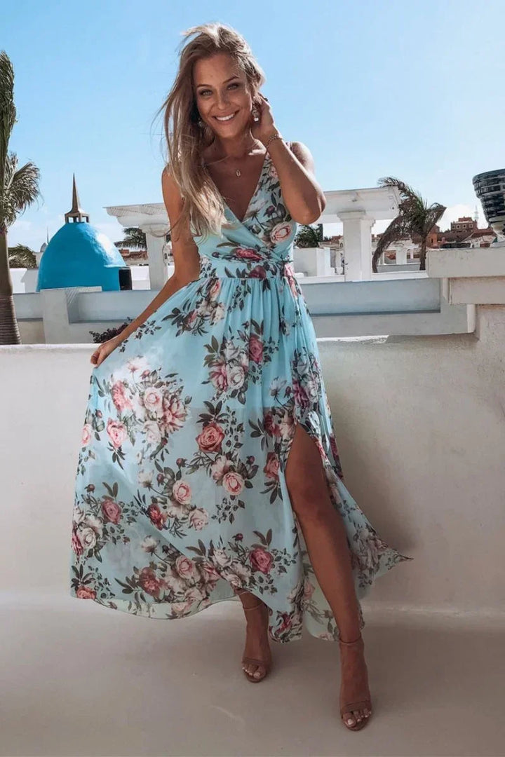 Dlouhé květované dámské maxi šaty s rozparkem a výstřihem do V v boho stylu