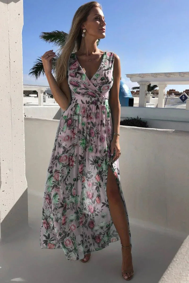 Dlouhé květované dámské maxi šaty s rozparkem a výstřihem do V v boho stylu