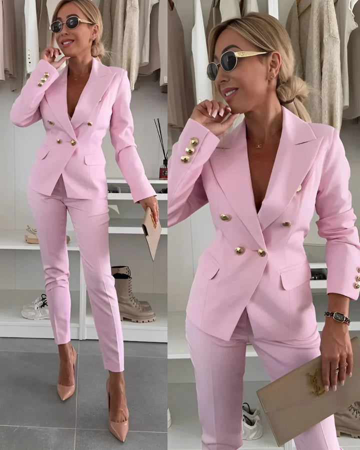 Costume Femme Tailleur Double Boutonnage avec Coupe Ajustée Moderne